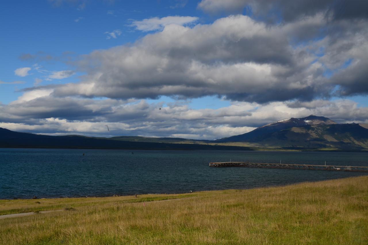 Hotel Simple Patagonia Puerto Natales Buitenkant foto